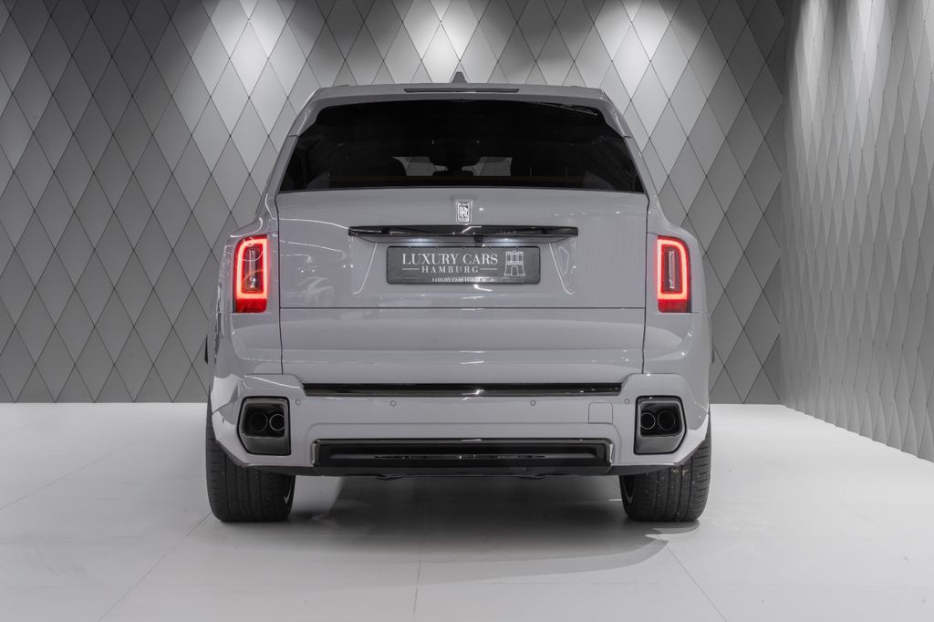 Cullinan BLACK BADGE 2026 GREY/ORANGE STARLIGHT - Bild 4