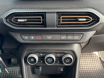 Dacia Sandero Stepway Expression TCe 90