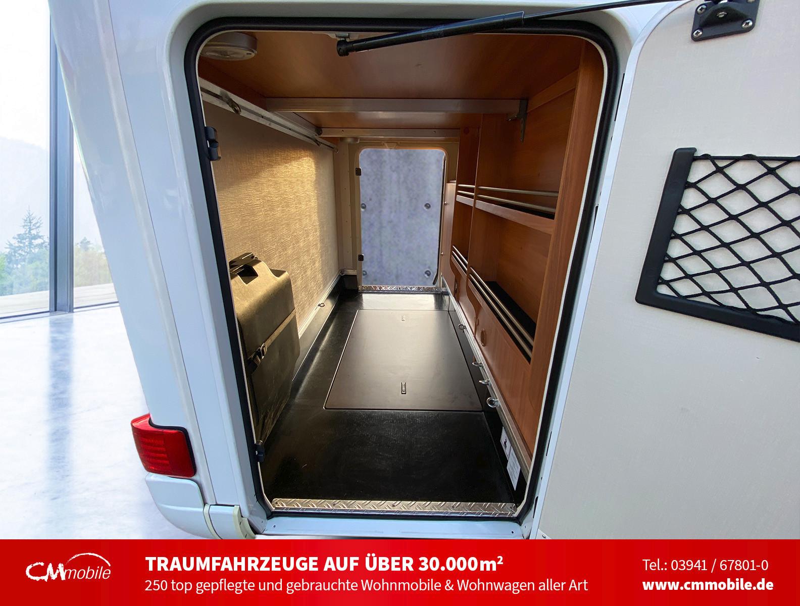HYMER / ERIBA / HYMERCAR Exsis i 524 - Hub&Festbett - Garage -