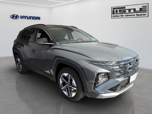 Fahrzeugabbildung Hyundai Tucson Trend 2WD Navi Digitales Cockpit LED ACC