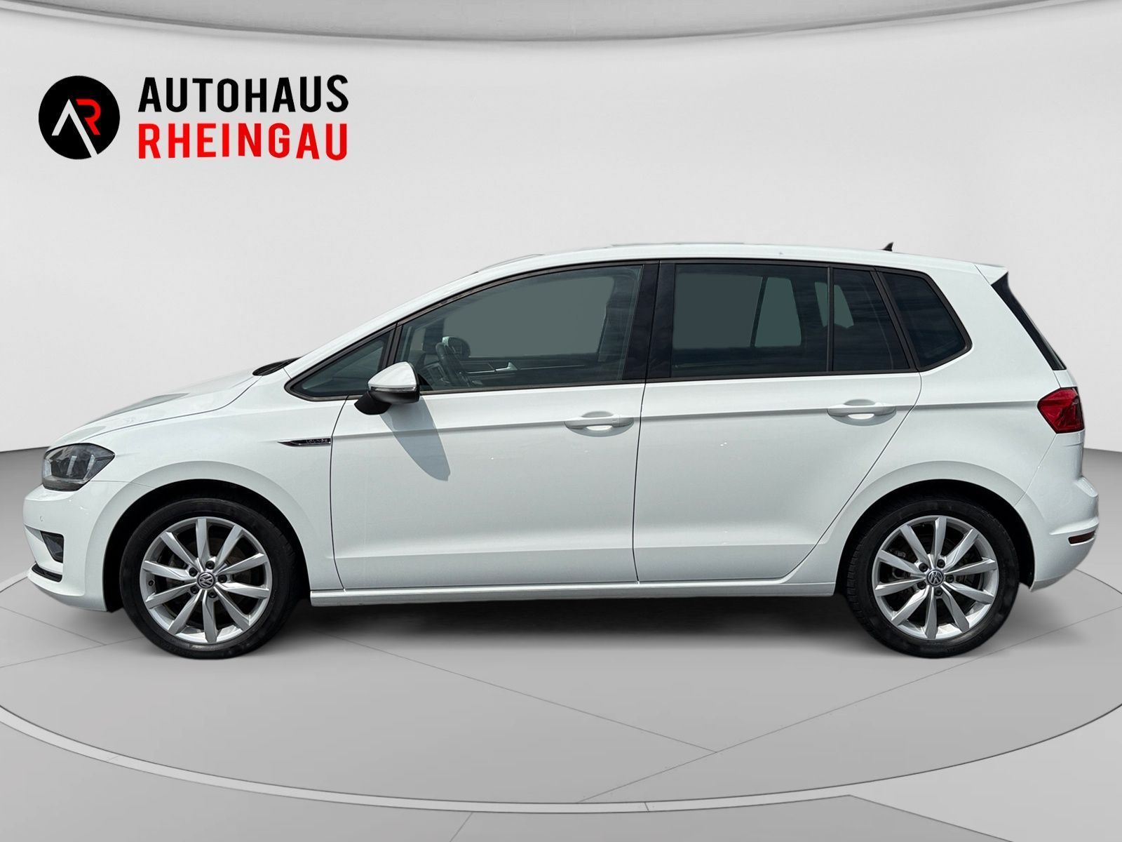Fahrzeugabbildung Volkswagen Golf Sportsvan Golf VII Sportsvan 1.4 TSI BMT Lo