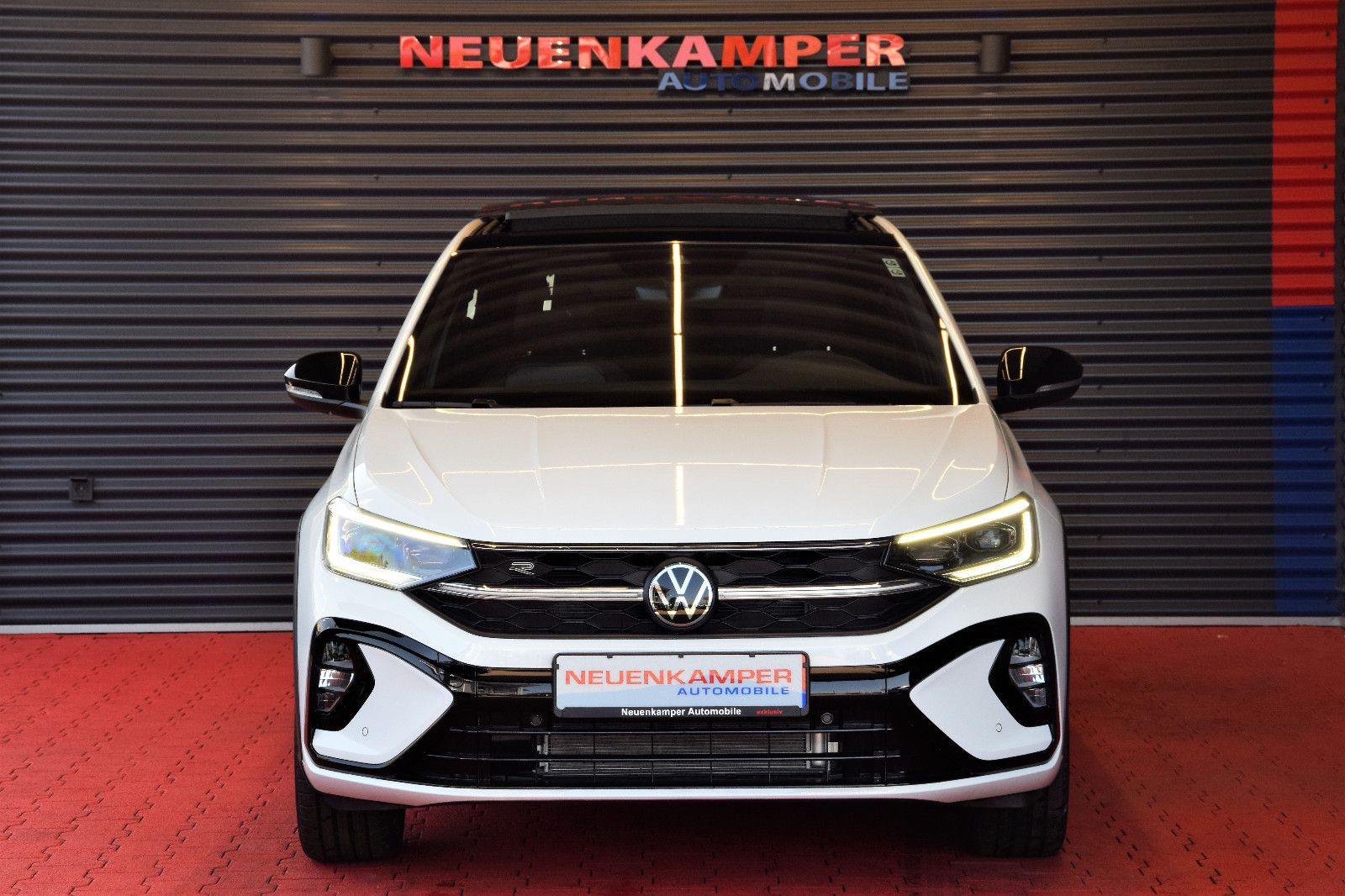 Fahrzeugabbildung Volkswagen Taigo R-Line Pano Matrix-LED Sitzheizung Ambient