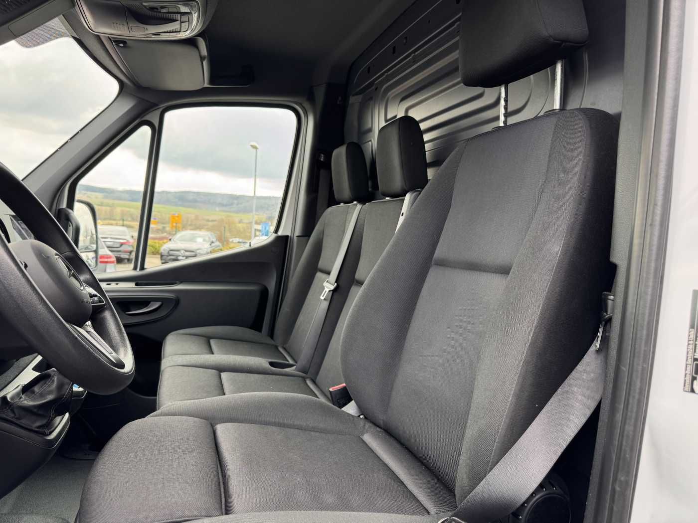 Fahrzeugabbildung Mercedes-Benz Sprinter 317 CDI 4325 Klima 360 Schwing MBUX SHZ