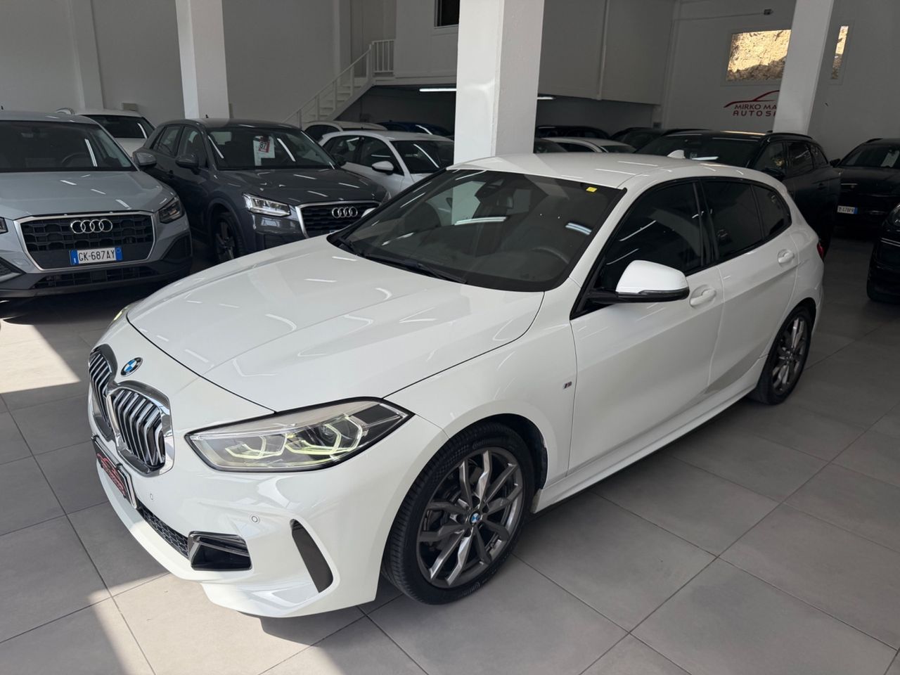 BMW Bmw serie 1 118d 5p. M SPORT FINANZIABILE imagem 3