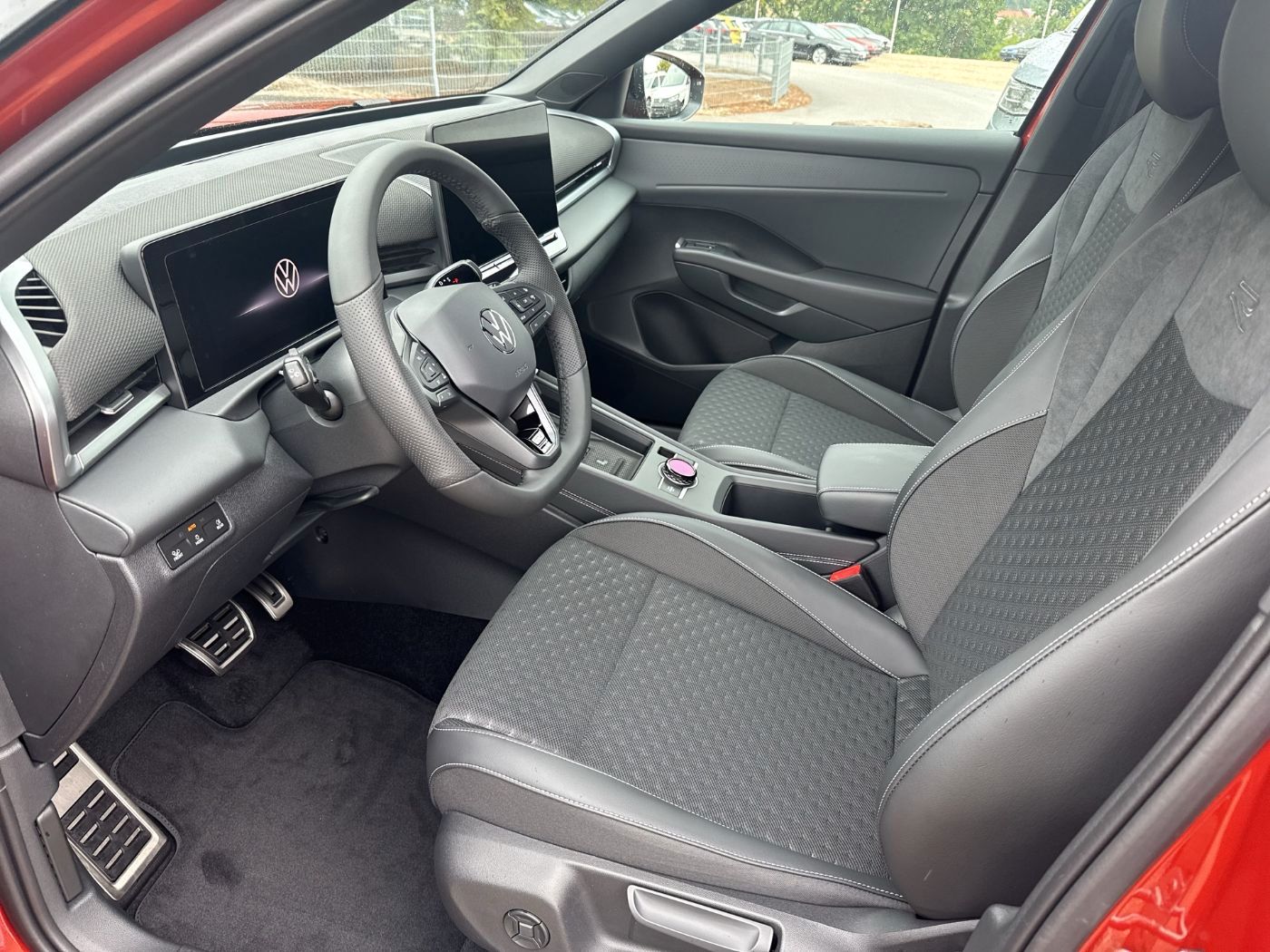 Volkswagen T-Roc - Bild 10