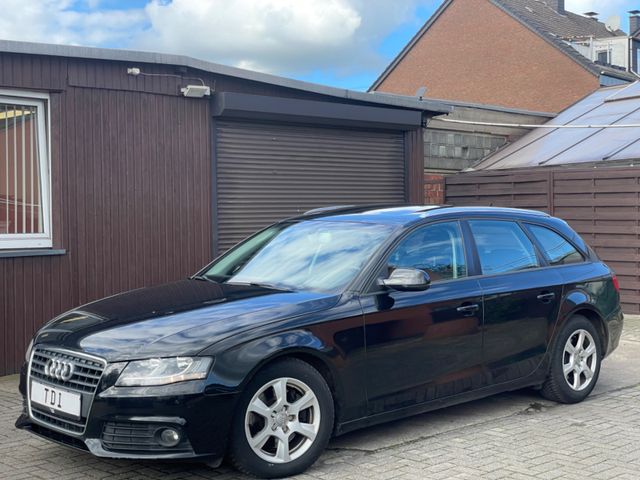 Audi A4 Avant Attraction NAVI PANORAMA ALU TEMPOMAT