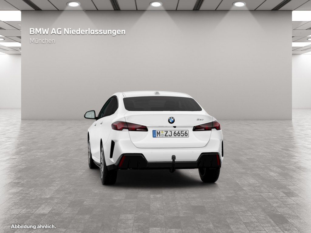 BMW 220 Gran Coupé - Bild 11