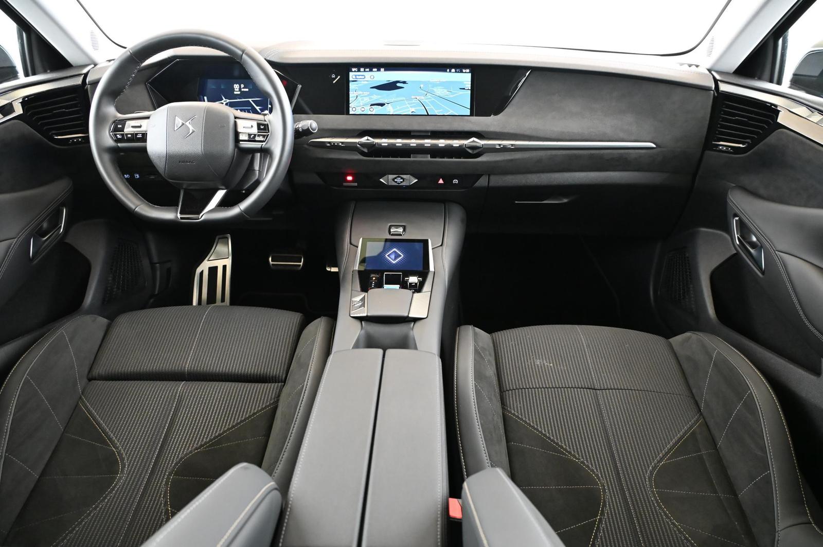 DS Automobiles DS4 1.6 E-Tense 225 Etolie Alcantara UVP 53.000 