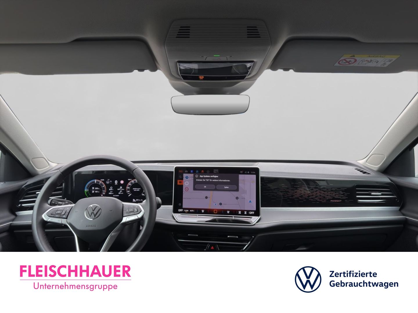 Volkswagen Passat Variant 1.5 TSI eHybrid Business AHK Head foto 13