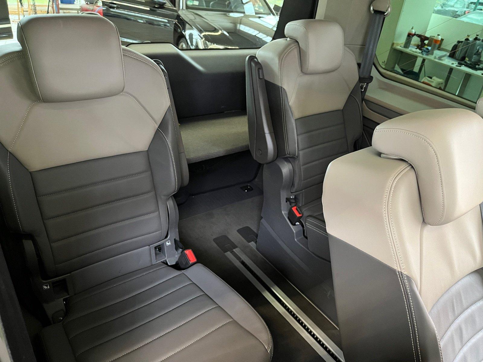 Volkswagen T7 Multivan Style 2.0TSI DSG 7Sitzer Panorama AH