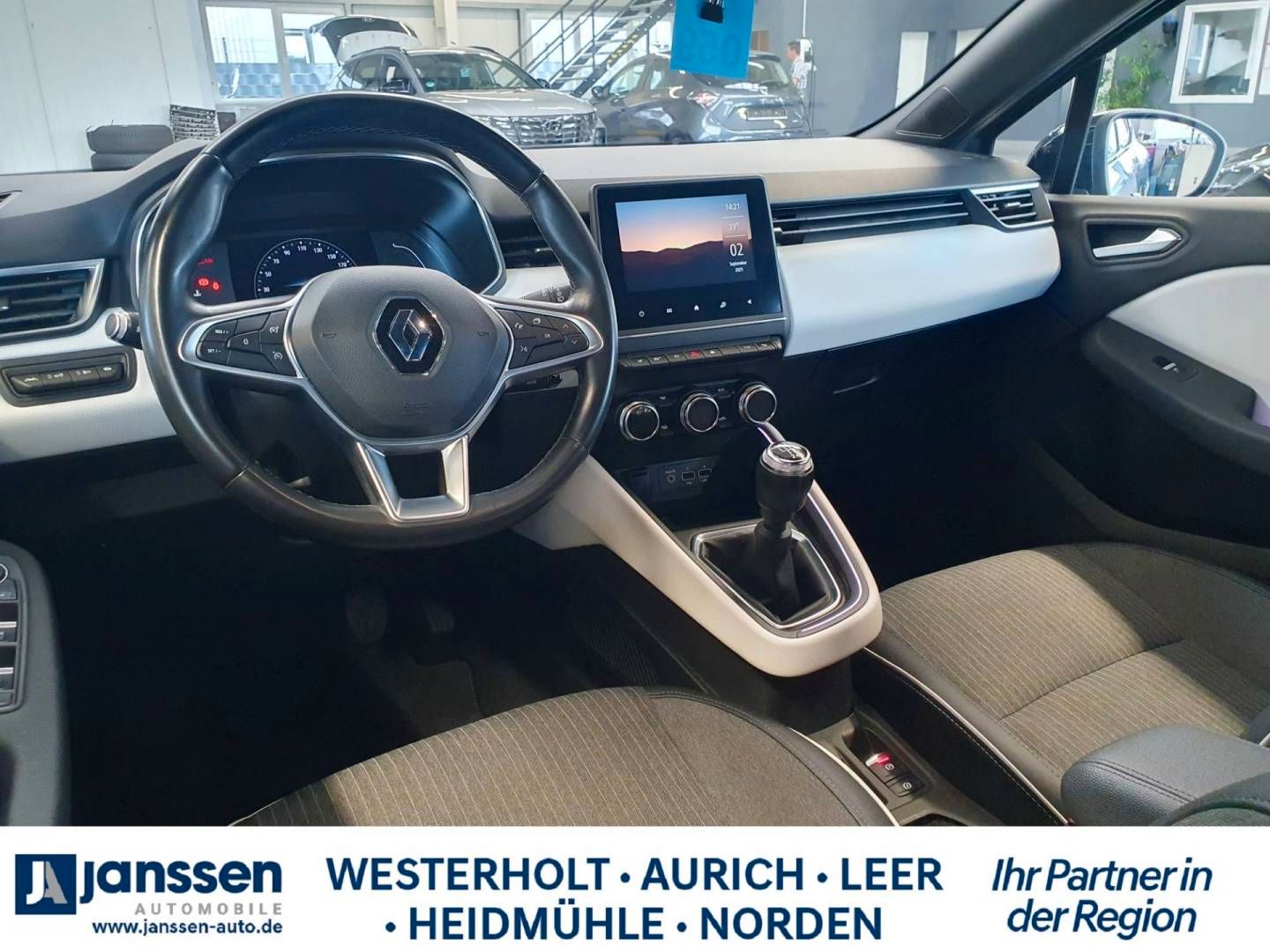 Fahrzeugabbildung Renault CLIO INTENS TCe 90