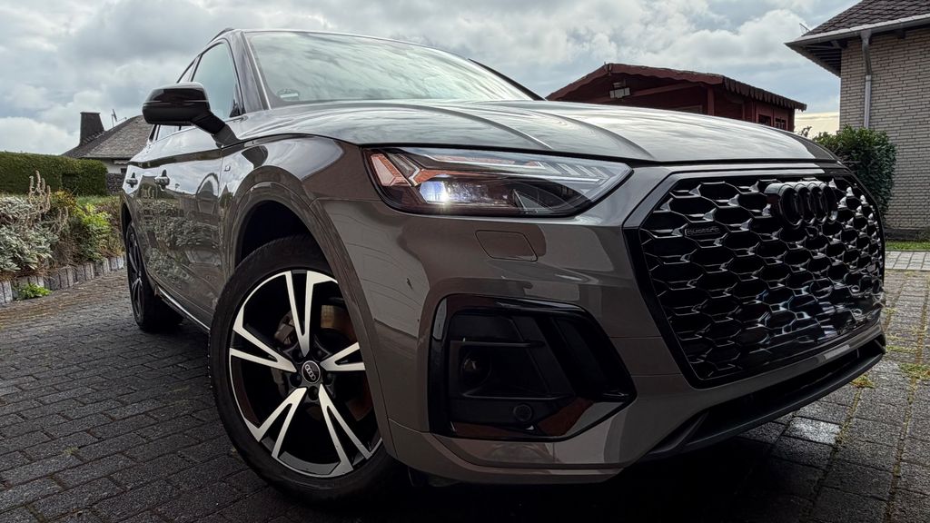 Image of Audi Q5