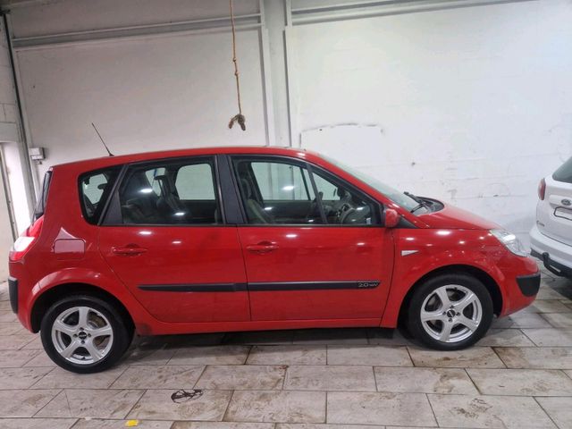 Renault Scenic Automatik