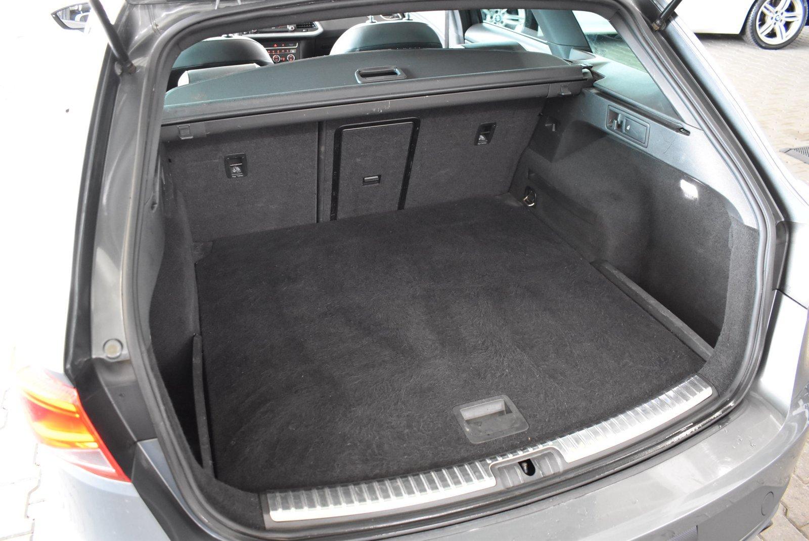 Seat Leon ST Cupra 265 ch DSG • Baquets Alcantara • Toit pano • Caméras AV/AR • DCC • CarPlay
