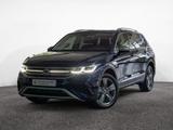 Volkswagen Tiguan Allspace 2.0 TSI Elegance 7Sitzer DCC Pan - mit Benzin-Antrieb: Blau, Panorama-Dach