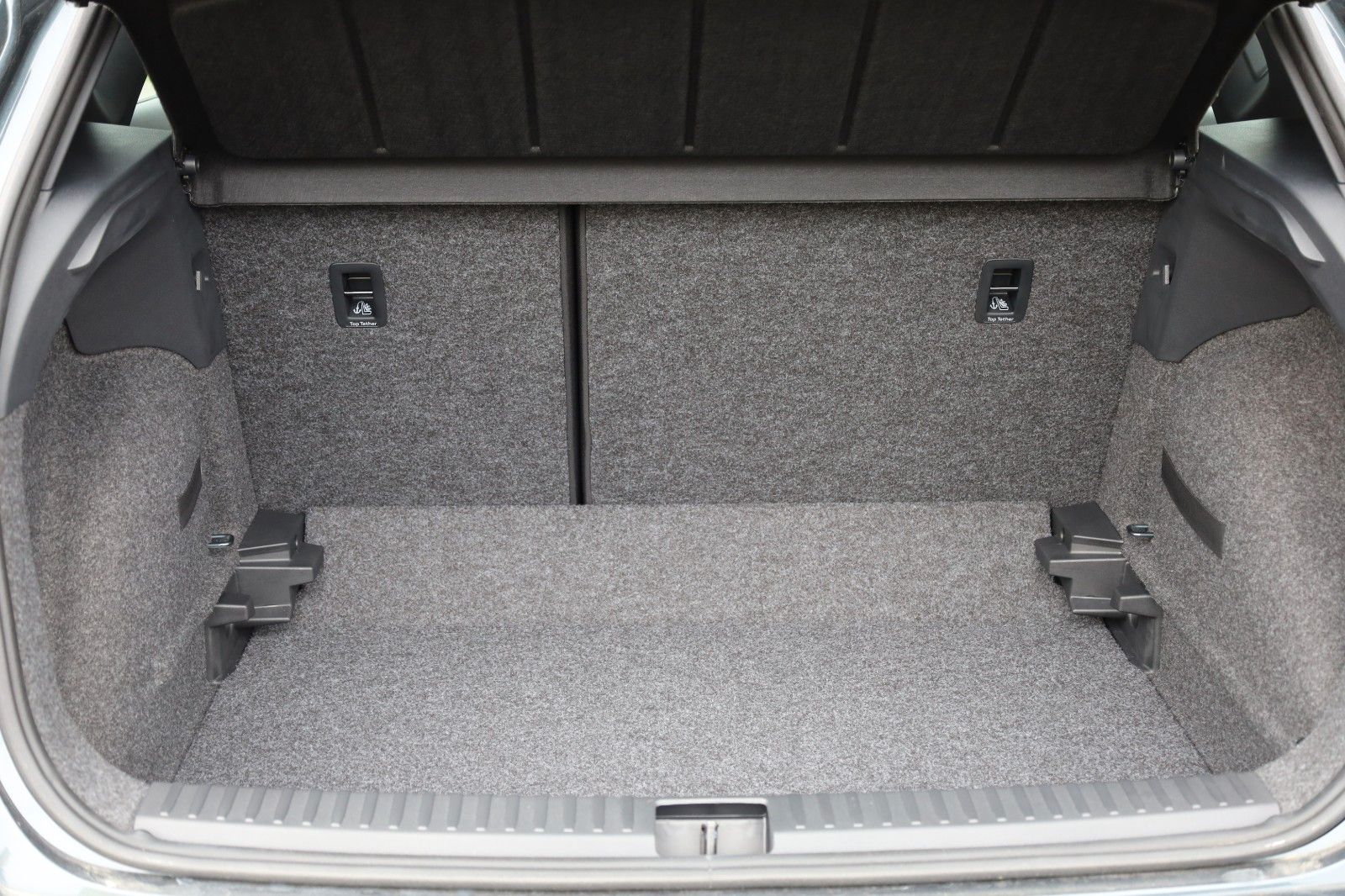 Fahrzeugabbildung SEAT Arona 1.0  Xperience *SHZ *Full-Link *LED