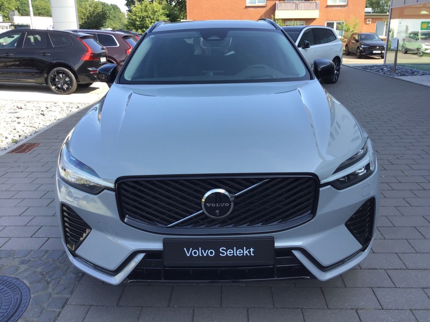 Volvo XC60 B5 (Benzin) Ultra Dark AWD Leder Navi Cam imagem 3