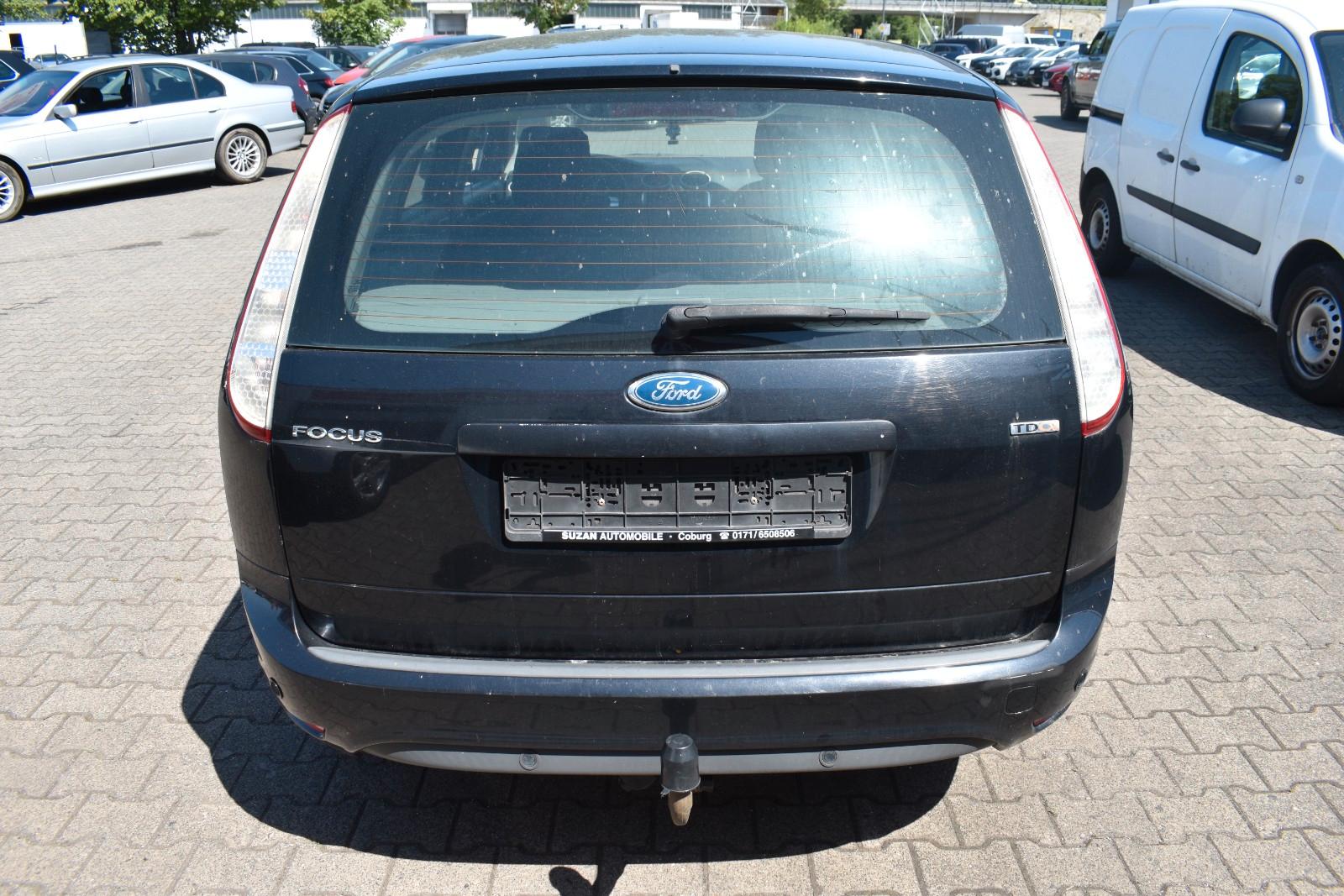 Ford Focus 2010 — photo 5
