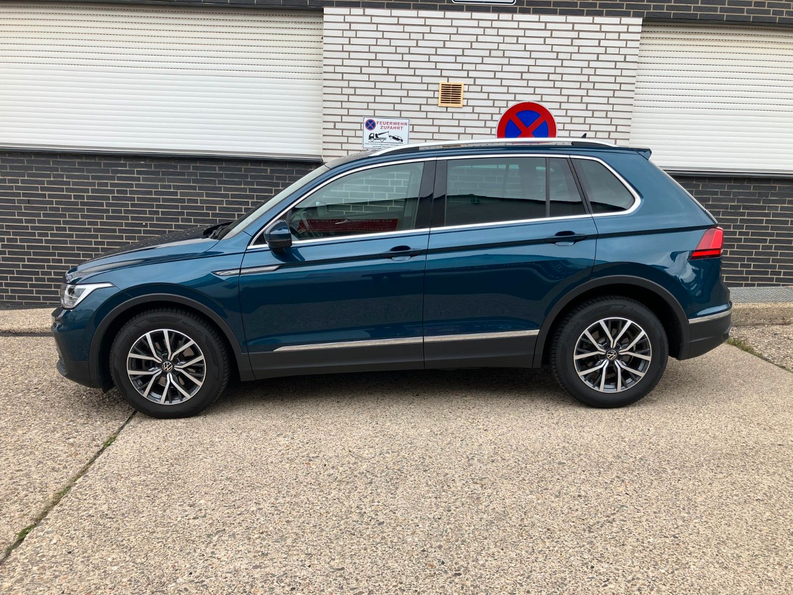 Volkswagen Volkswagen Tiguan 1,5 TSI* Life*DSG*1.Hand*RFK*ACC