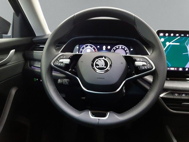 Fahrzeugabbildung Skoda Octavia Combi Selection 2.0TDI AHK HuD Leder Nav