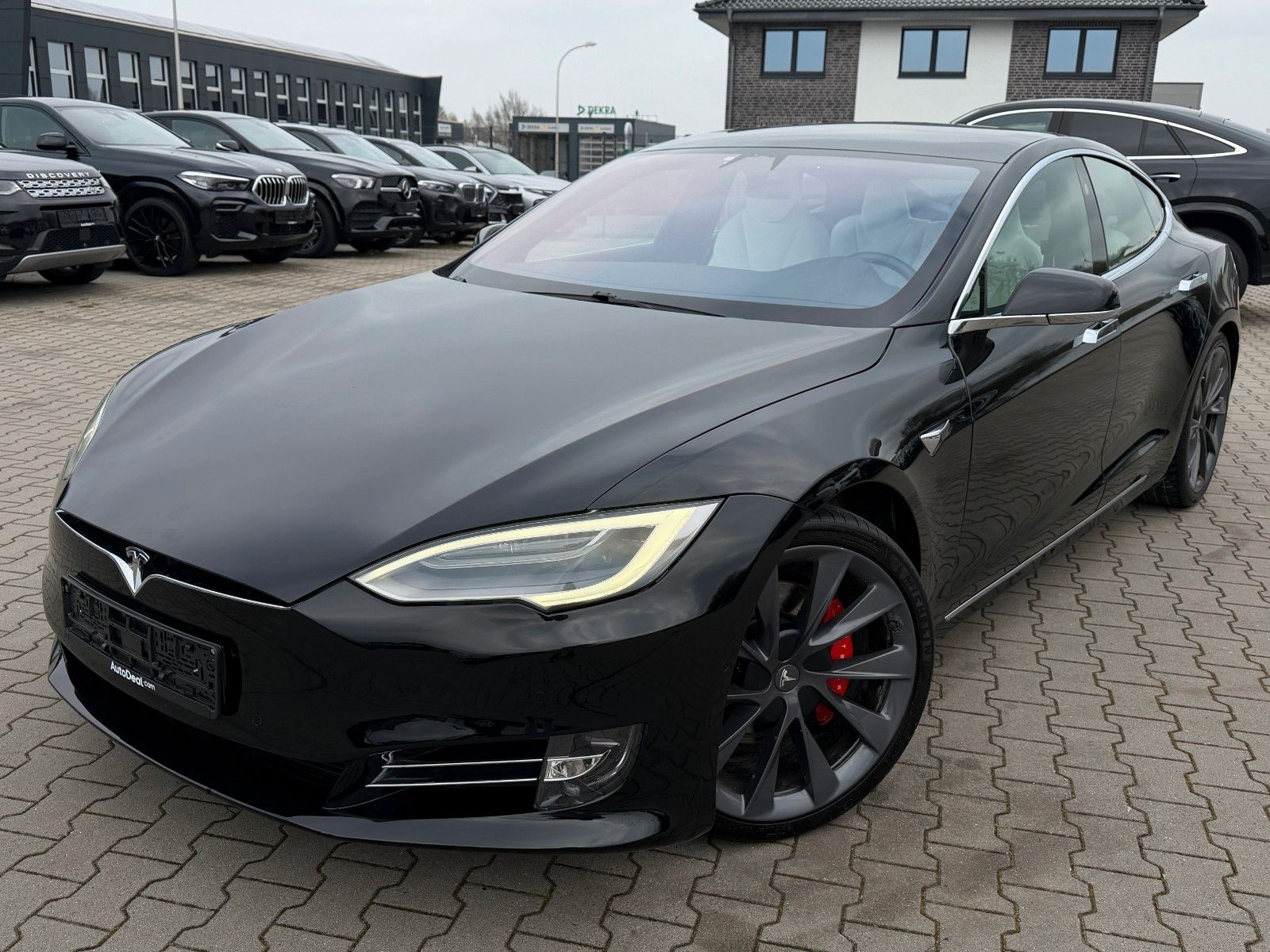 TESLA Model S
