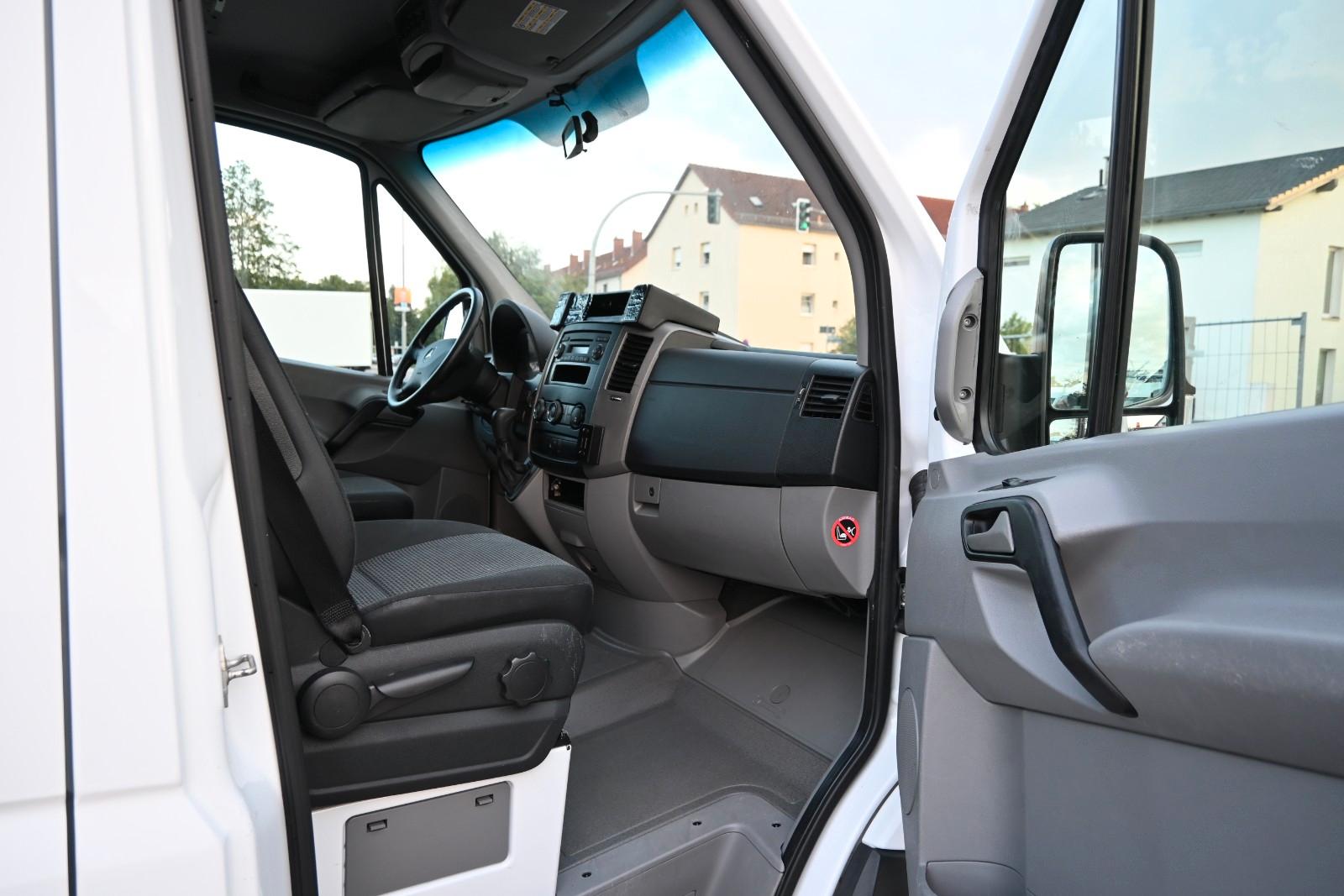 Mercedes-Benz Sprinter 316CDI,2xKLIMA,STANDHEIZUNG,7.SITZER