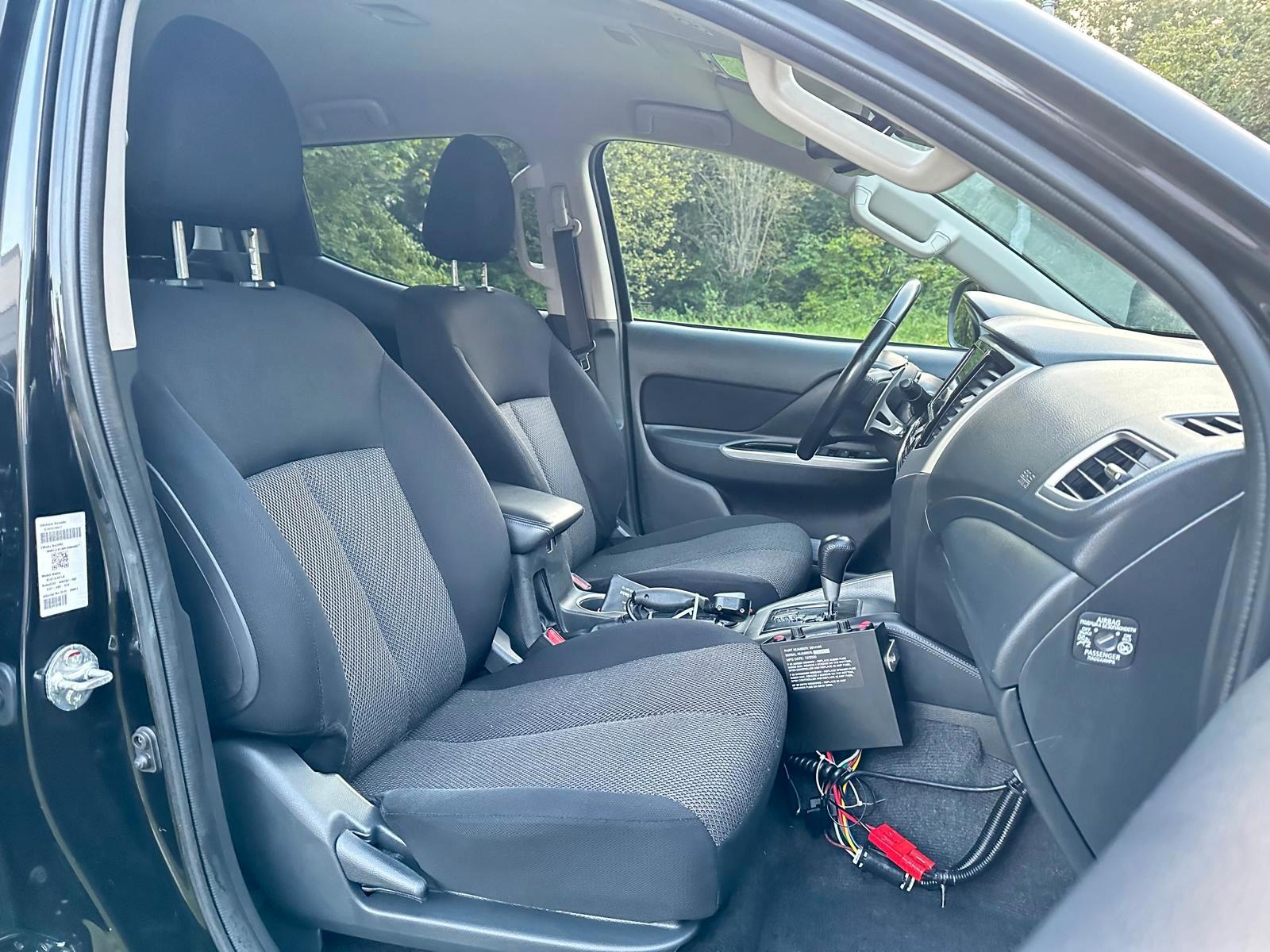 Mitsubishi L200 Intro Edition Doppelkabine 4WD Winterdienst