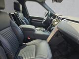 Land Rover Discovery D300 AWD R-Dynamic SE - Land Rover Discovery: Dynamic Se