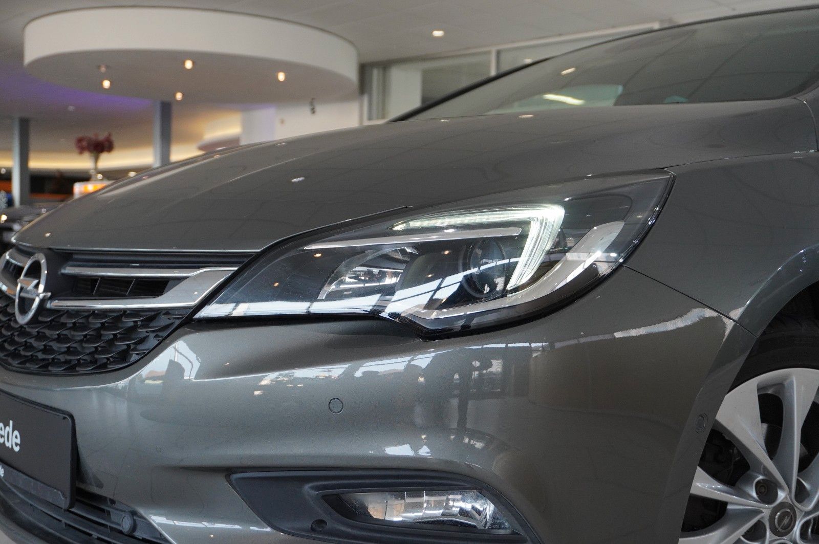 Fahrzeugabbildung Opel Astra K ST 1.4T INNOV. NAVI/LED/KAMERA/SPORT/AHK