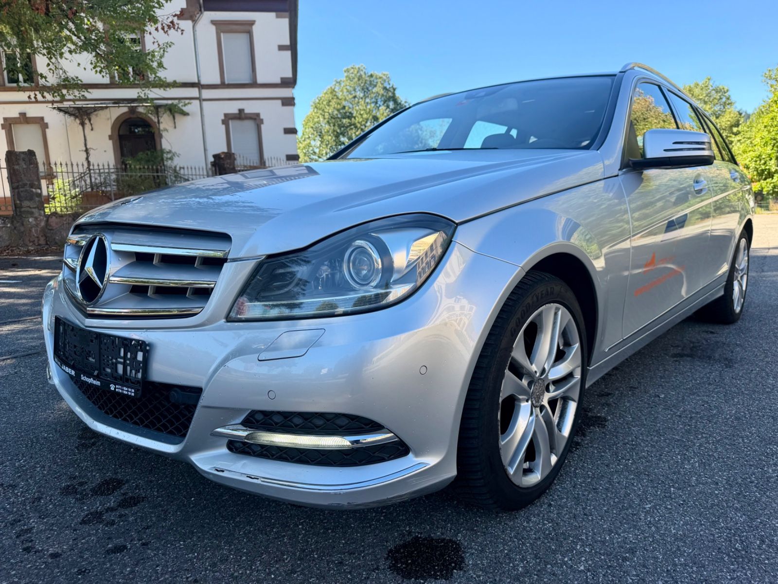 Mercedes Mercedes-Benz C220 CDI T Automatik Navi Xenon Lede