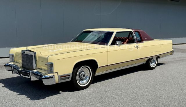 Lincoln Town Car Coupe 1 of 144 with only 35´000miles