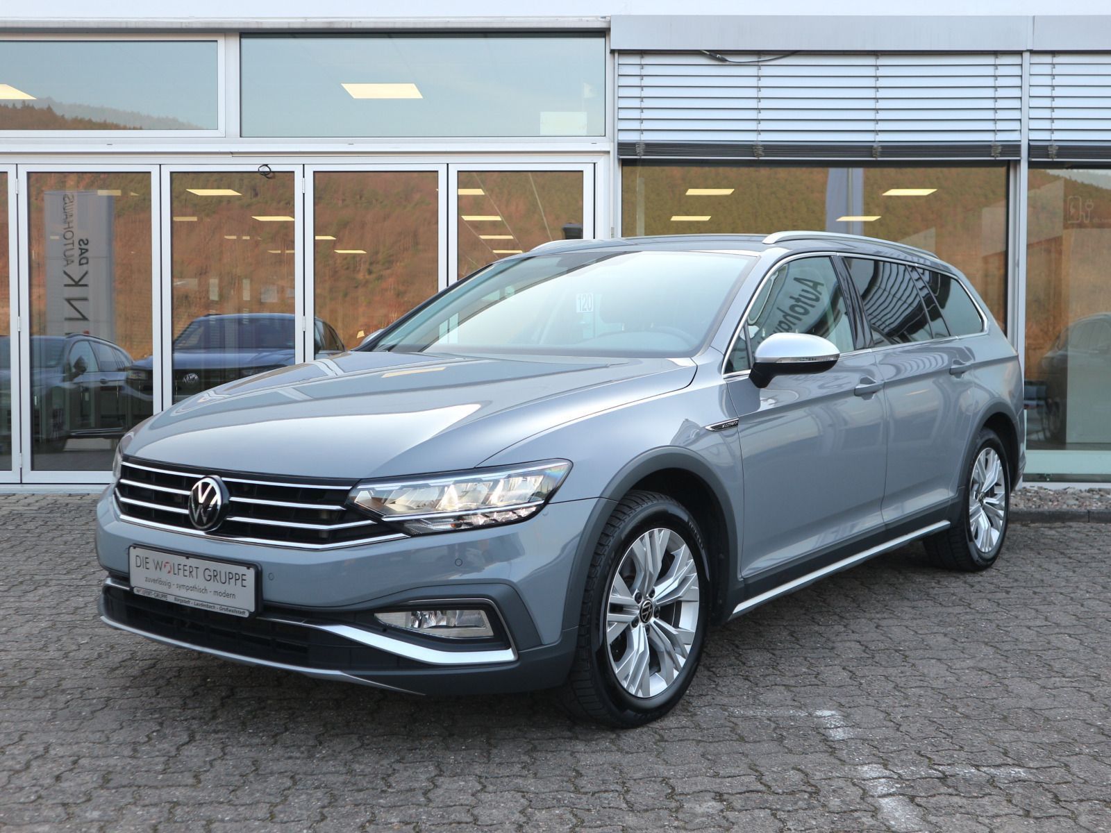 Volkswagen Passat Alltrack - Bild 2