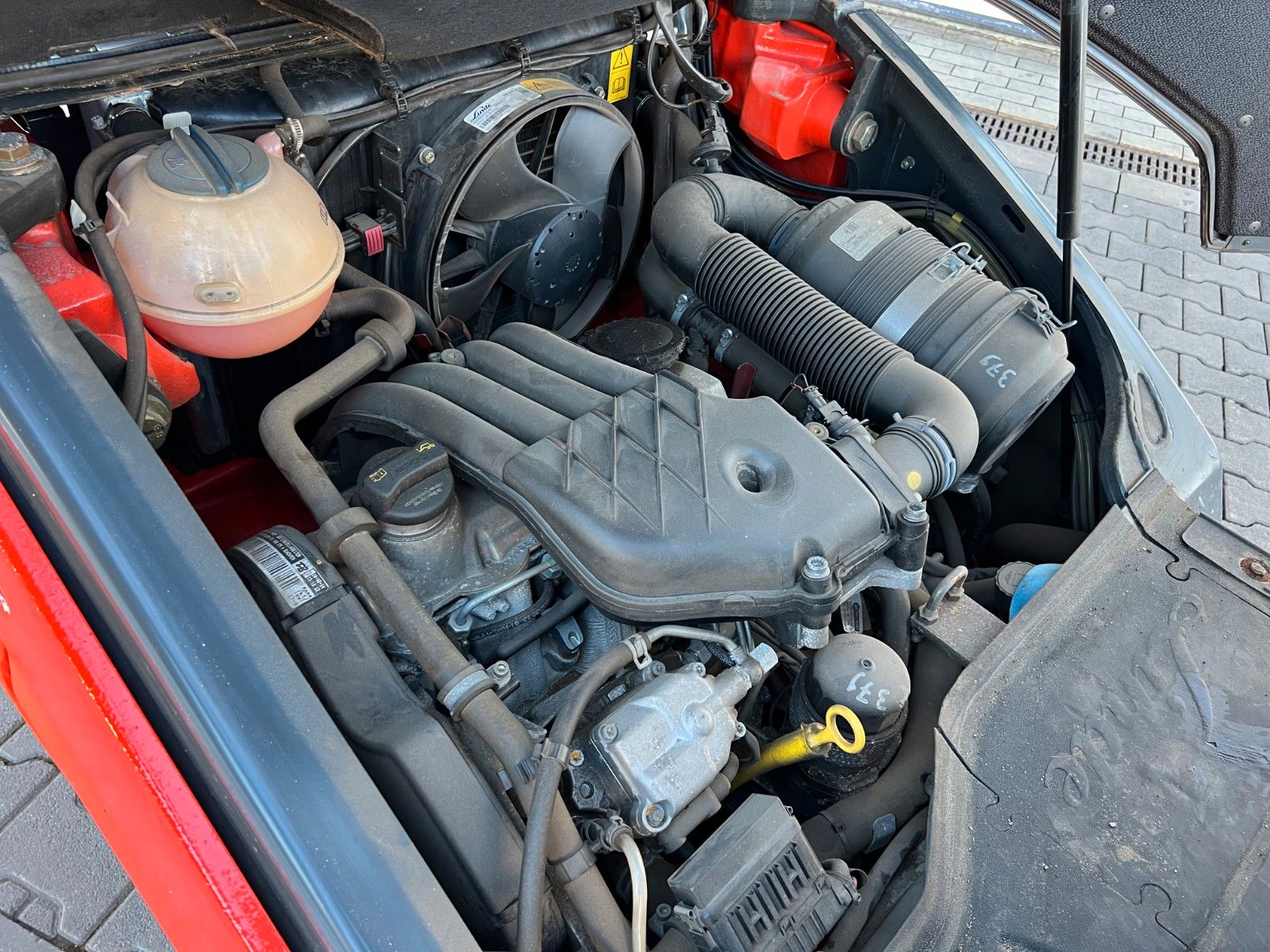 Fahrzeugabbildung Linde H14D-01 / Triplex: 4,6m / 2014 / 893h