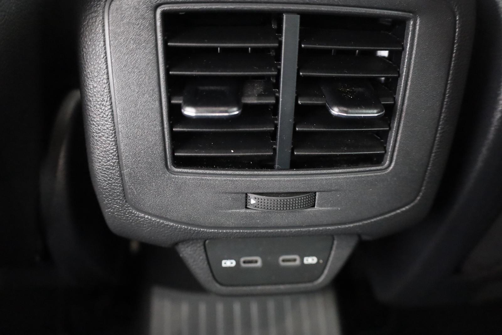 Volkswagen T-Roc 1.0 TSI R-Line LED ACC Virtual Cockpit PDC, миниатюра 28
