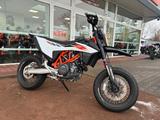 KTM 690SMC-R - KTM SM R