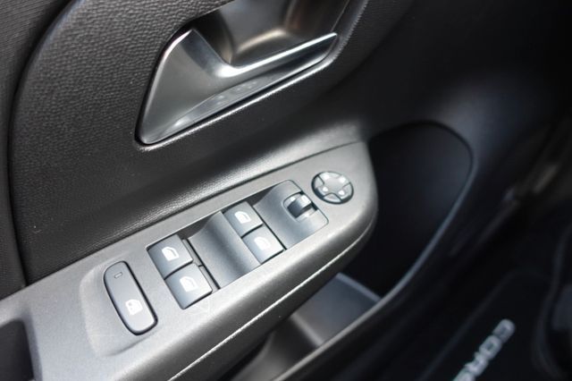 Fahrzeugabbildung Opel Corsa F 1.2 Turbo Edition LED,SHZ,PDC,Allwetter