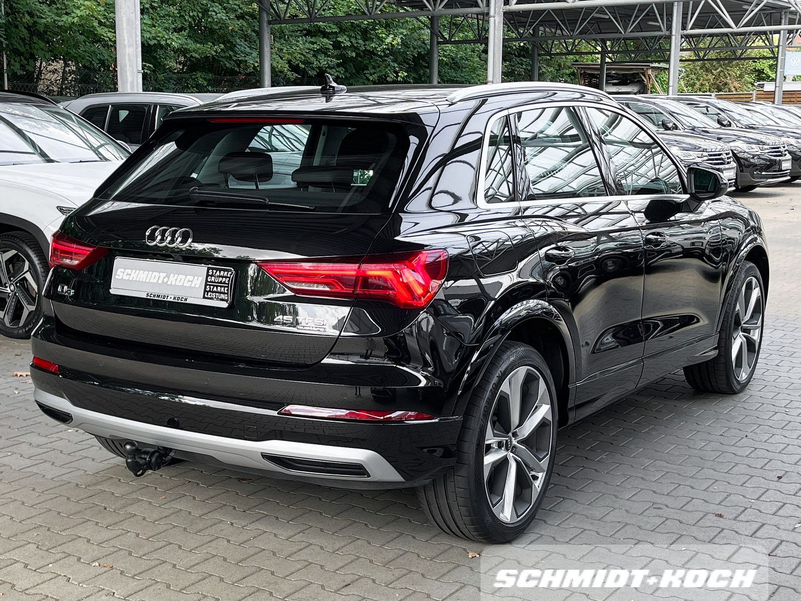Audi Q3 45 TFSI Quattro S Tronic advanced Allrad Navi foto 3