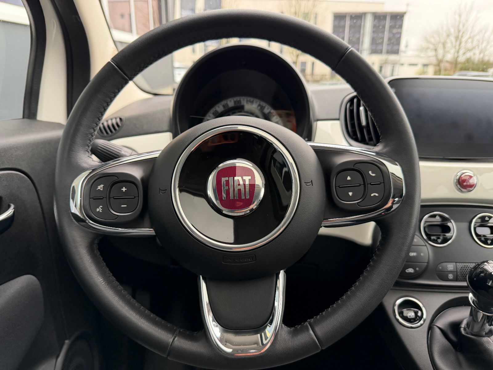 Fahrzeugabbildung Fiat 500 Lounge