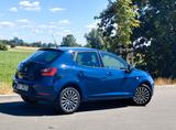 Seat Ibiza Connect - Seat Ibiza: Blau