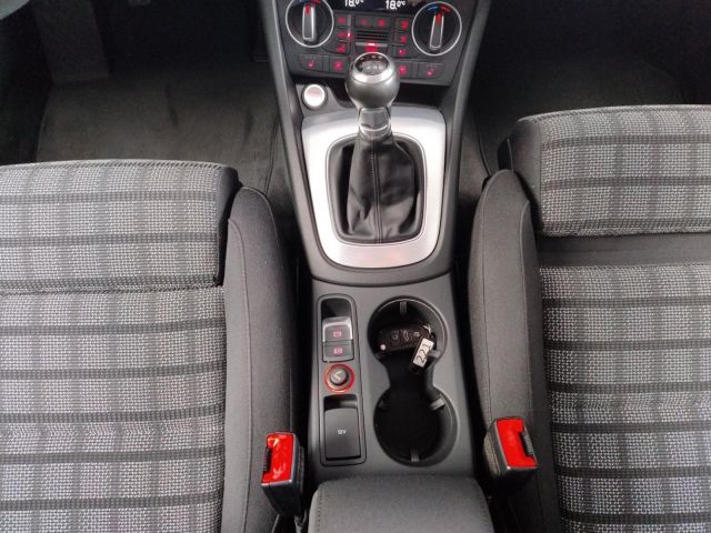 Q3 sport quattro 2.0 TDI Klima Xenon Navi