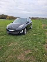 Renault Grand Scenic Luxe dCi 130 Luxe - Renault Grand Scenic: Luxe