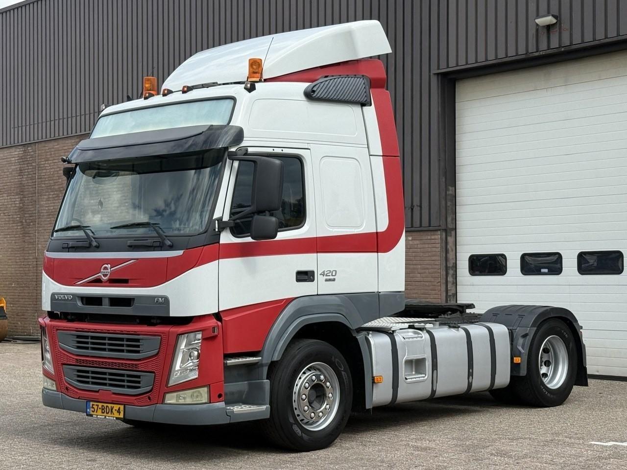 Volvo FM 420 / 13 ltr / Euro6 / Only 597.048 km / Navi