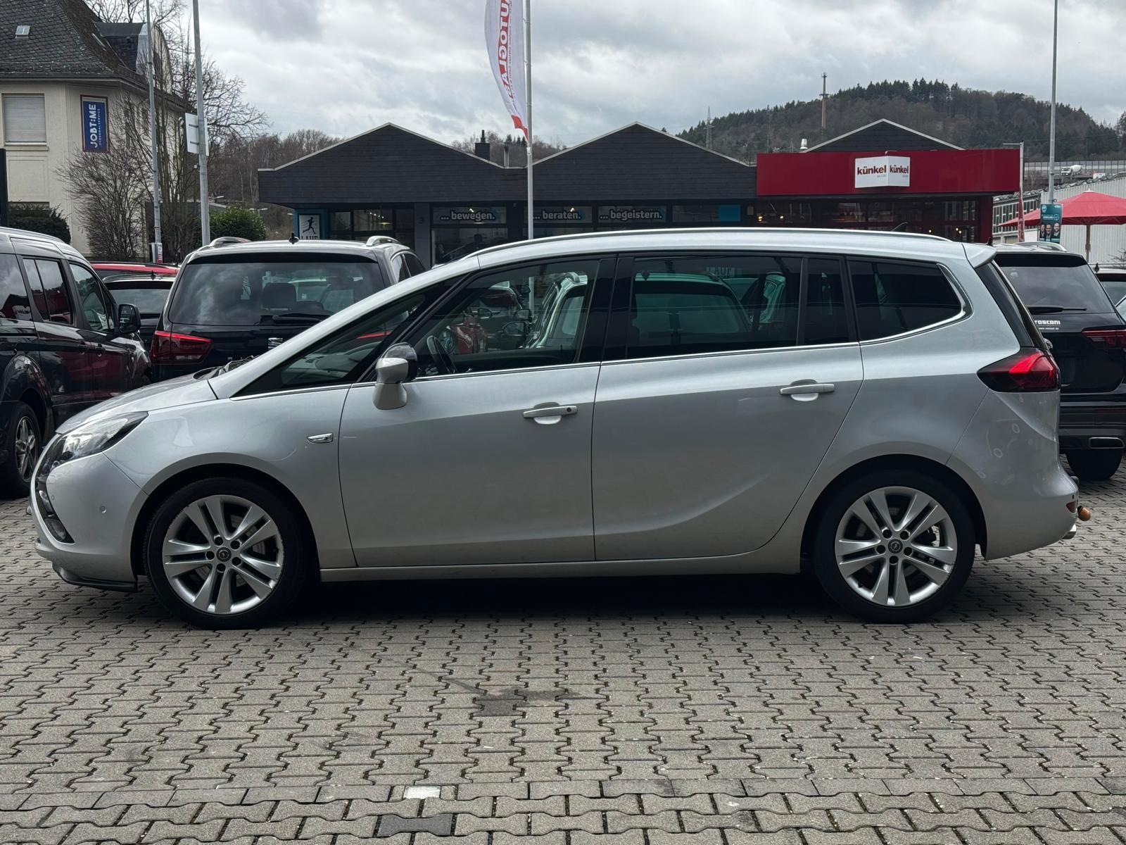 Opel Zafira C Tourer 2.0 CDTI Automatik *KAMERA*AHK*