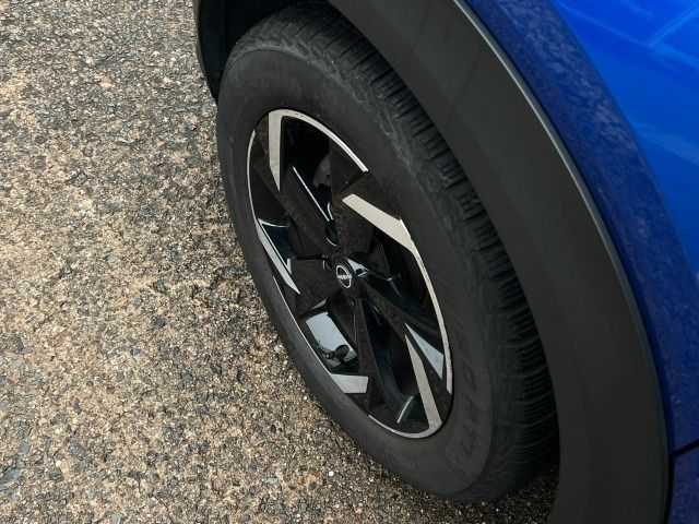 Fahrzeugabbildung Nissan Juke 1.0 DIG-T DCT N-Connecta Navi*Shz*Allw.*ALU