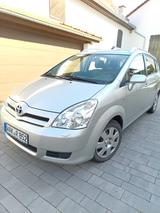 Toyota Corolla Verso 1.8-l-VVT-i Sol Sol - silberne Toyota Corolla Verso