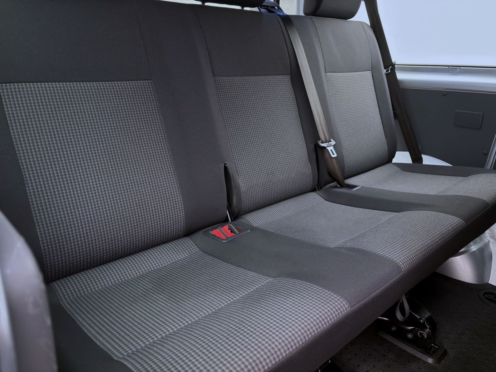 Volkswagen T6 Kombi - Bild 19