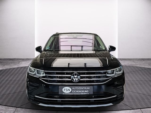 Fahrzeugabbildung Volkswagen Tiguan 1.5 TSI DSG Elegance MATRIX STANDHZ NAVI