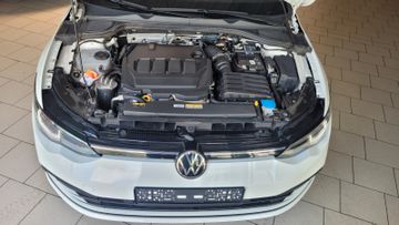 Volkswagen Golf - 11