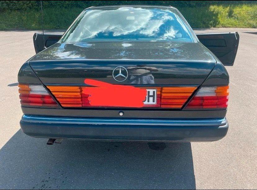 Mercedes-Benz 300