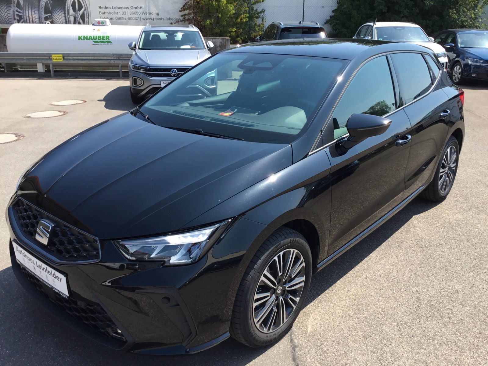 Fahrzeugabbildung SEAT Ibiza 1.0TSI Style DSG+ACC+16"+Navi+LED+FullLink